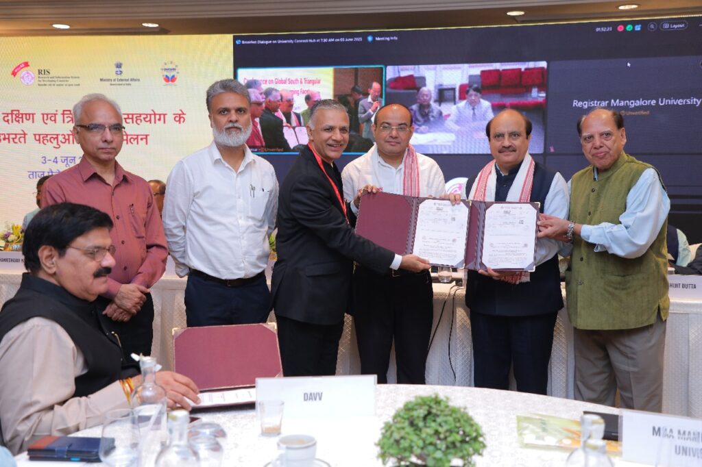New direction for global research collaboration: Signing of MoU between Kurukshetra University and RIS