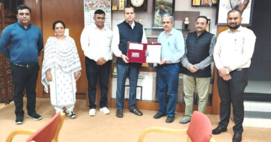 Emphasis on collaboration between Amravati University's Research Incubation Foundation and the Biotechnology Department
