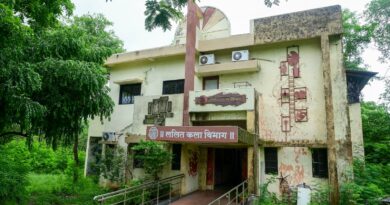 Rashtrasant Tukadoji Maharaj Nagpur University offers higher education opportunities to Fine Arts degree students