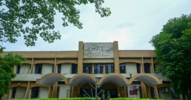 The Department of Political Science, with its 80-year-old historical heritage, is located in the vast campus of Nagpur University.