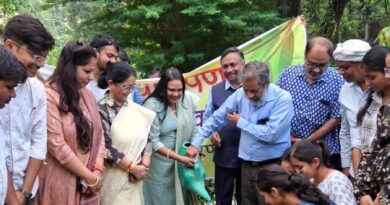 "Banaras Hindu University Me Ek Ped Maa Ke Naam": Confluence of Environment and Culture