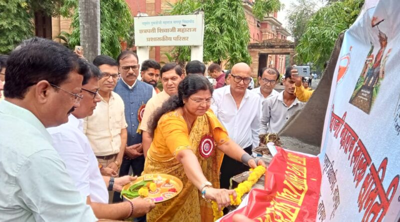 Rashtrasant Tukadoji Maharaj Nagpur University begins construction of a grand statue of Chhatrapati Shivaji Maharaj