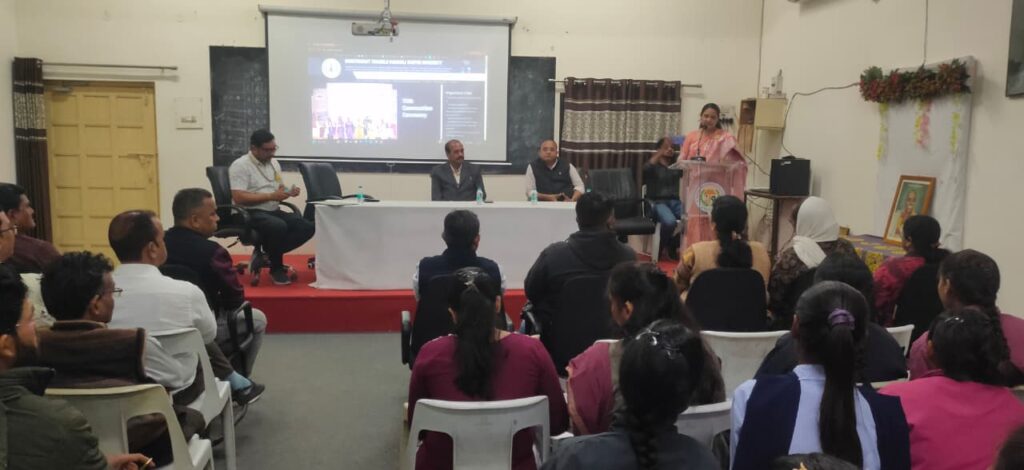 The Swayamsiddha and APAAR (ABC) ID training of Rashtrasant Tukadoji Maharaj Nagpur University has been successfully completed.