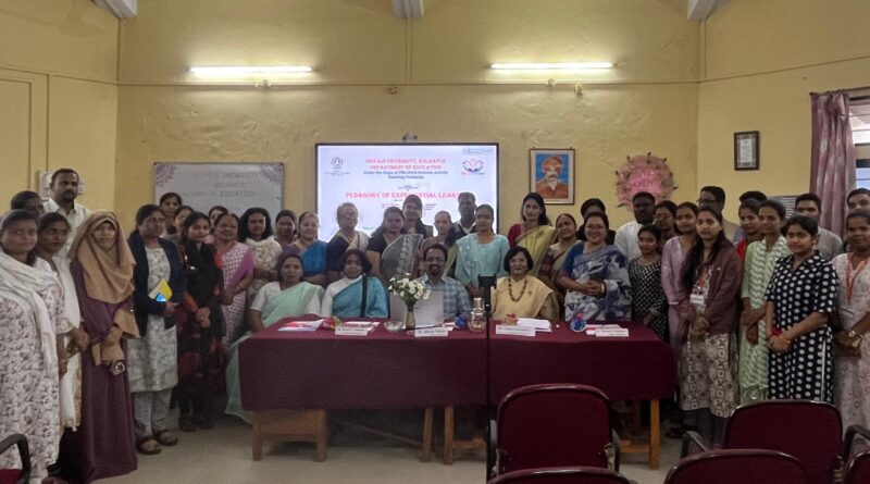 A two-day workshop on experience-based pedagogy was held at Shivaji University, Kolhapur.