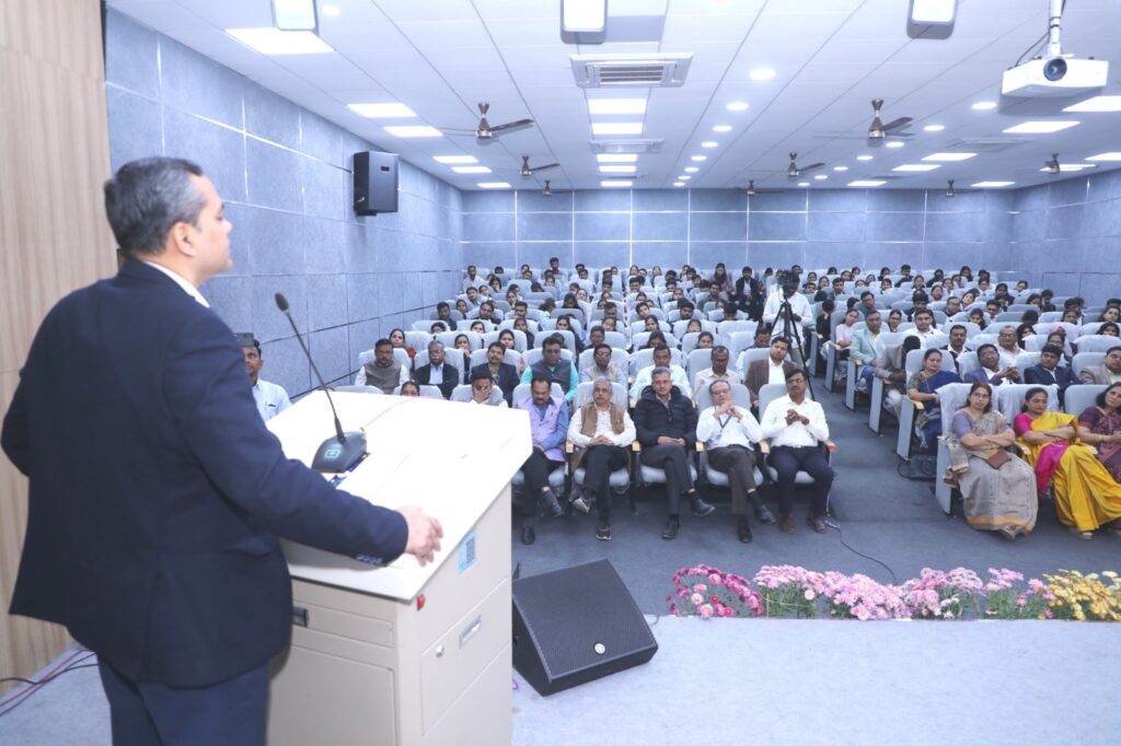 The 'Avishkar' competition was inaugurated with great enthusiasm at Sant Gadge Baba Amravati University.