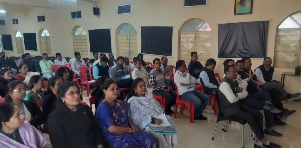 Rashtrasant Tukadoji Maharaj Nagpur University is urging its students to register digitally on the APAAR ID and Swayamsiddha portal.