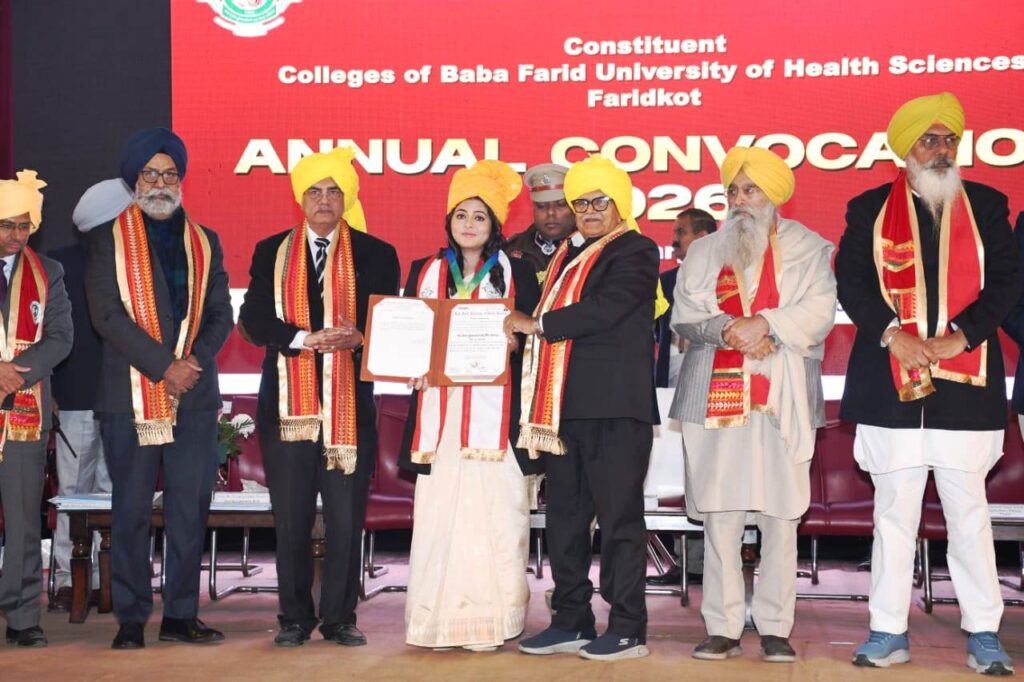 Governor Shri Gulab Chand Kataria Graces BFUHS Annual Convocation