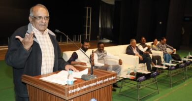 Dr. Babasaheb Ambedkar Marathwada University's 32nd renaming day was celebrated with enthusiasm.