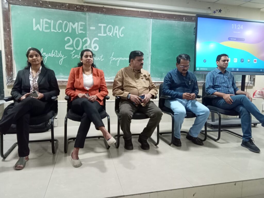 विद्यापीठातील विविध पदव्युत्तर विभागांतील १२०० विद्यार्थ्यांना मिळणार प्रशिक्षण