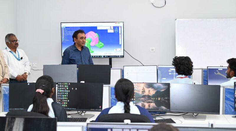 The state's Chief Secretary Rajesh Agrawal visited CIIIT Gadchiroli.