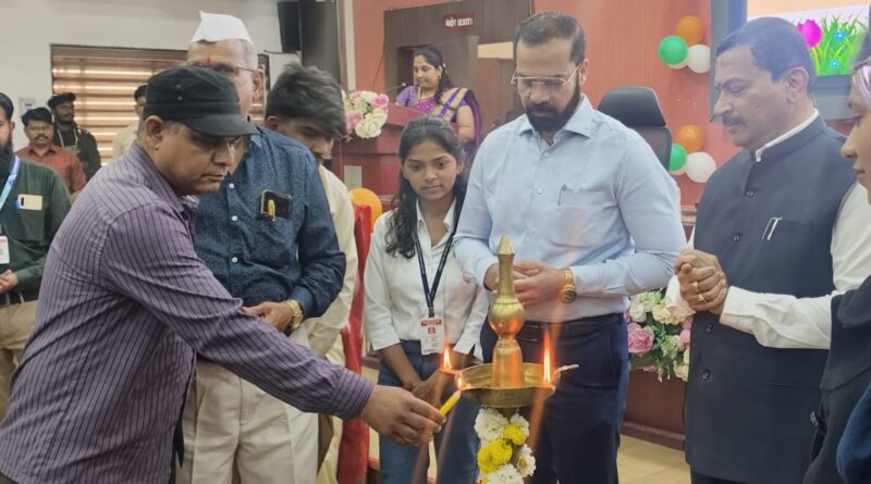 Maulana Azad College Students Participate Actively in National Voters’ Day Programme