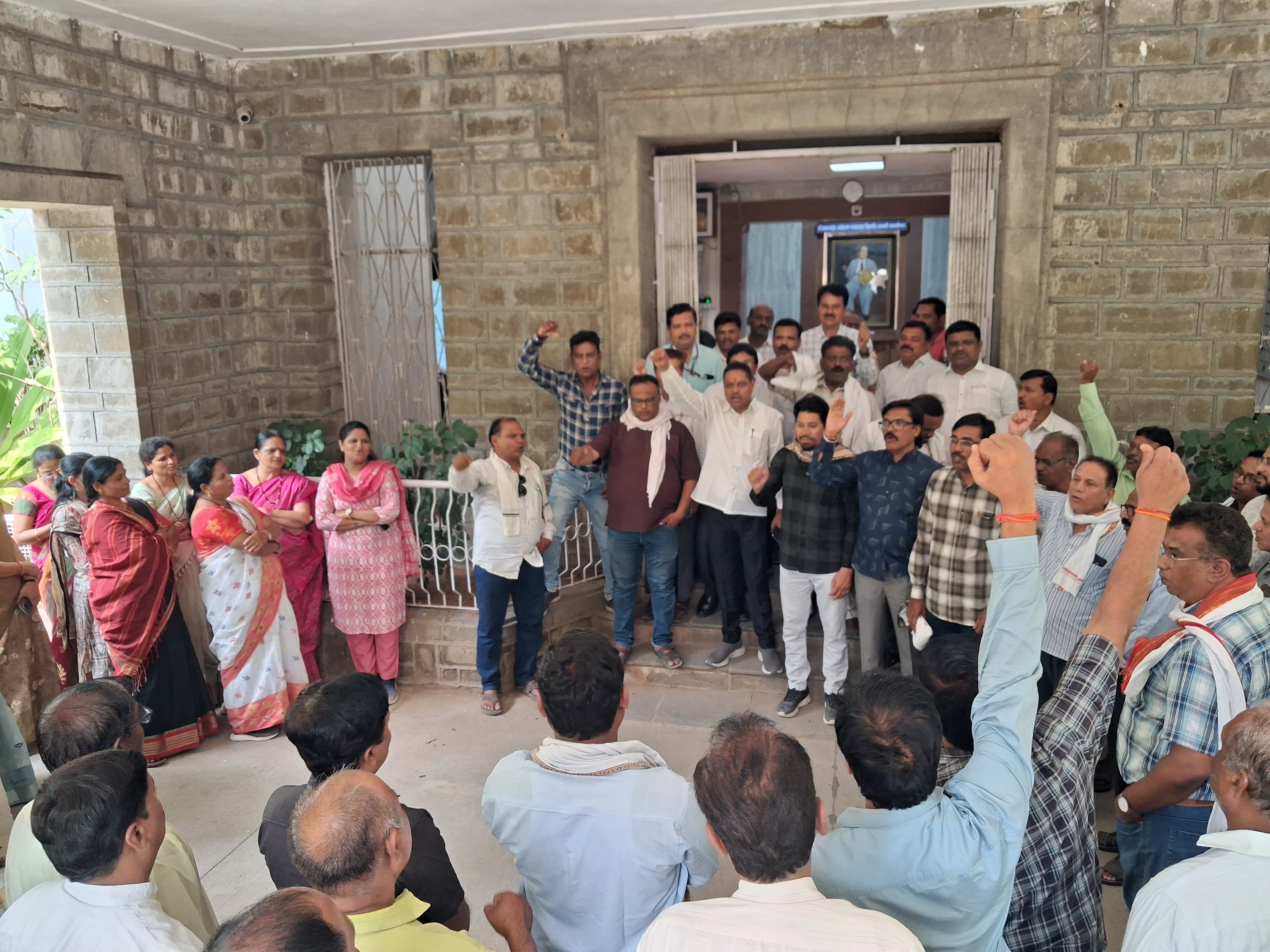 Non-teaching staff strike at Dr. Babasaheb Ambedkar Marathwada University suspended; three key demands approved.